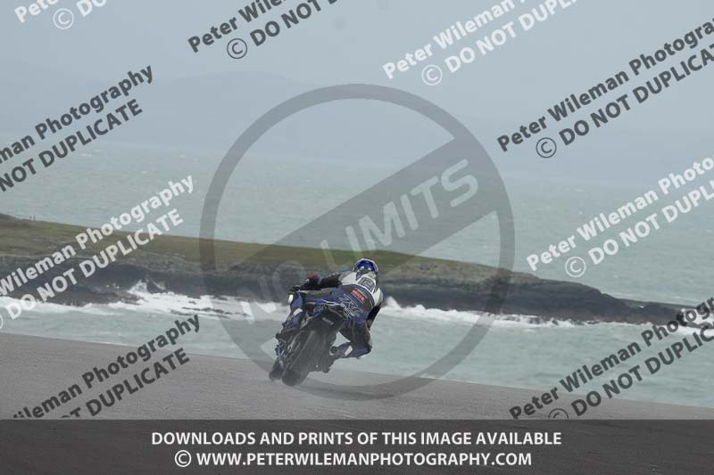anglesey no limits trackday;anglesey photographs;anglesey trackday photographs;enduro digital images;event digital images;eventdigitalimages;no limits trackdays;peter wileman photography;racing digital images;trac mon;trackday digital images;trackday photos;ty croes
